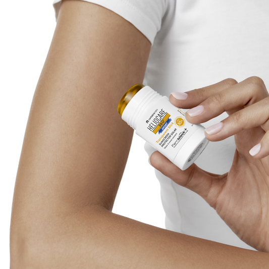 HELIOCARE 360° Sport transparent stick | Saules aizsargzīmulis sporta entuziastiem SPF50+, 25g